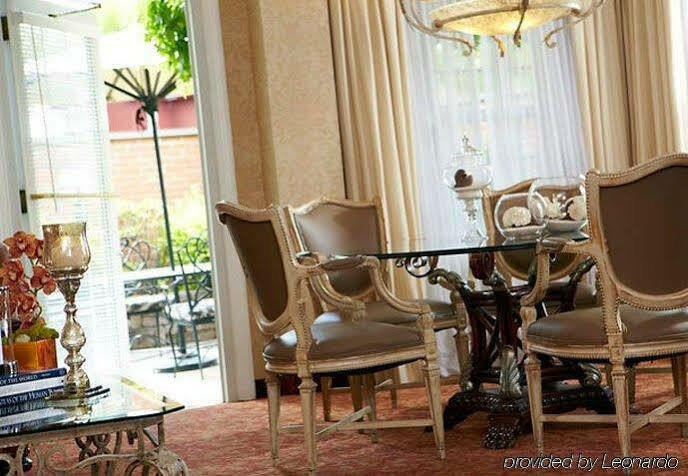 The Del Monte Lodge Renaissance Rochester Hotel & Spa Kültér fotó